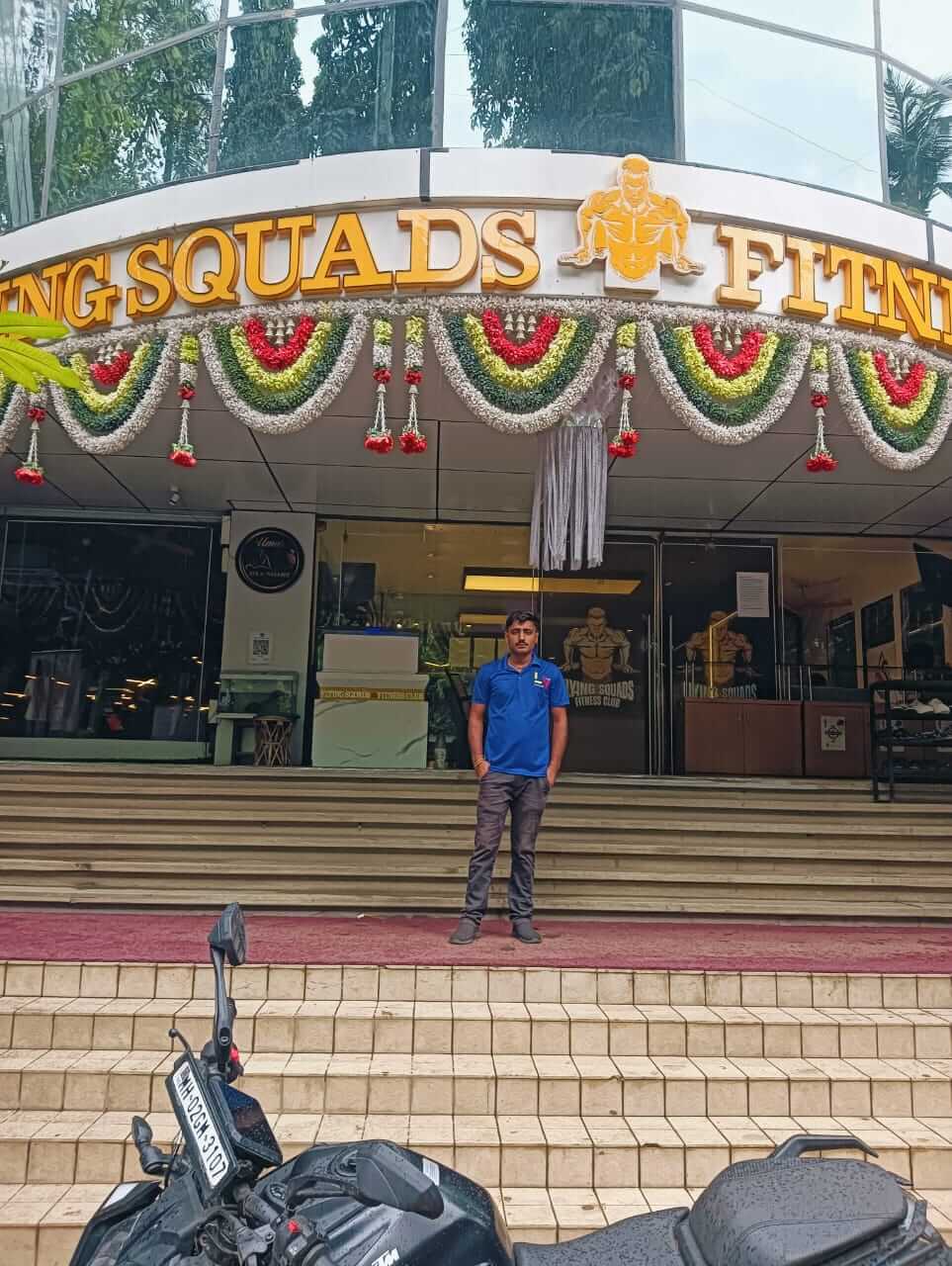 Valet parking service in shop